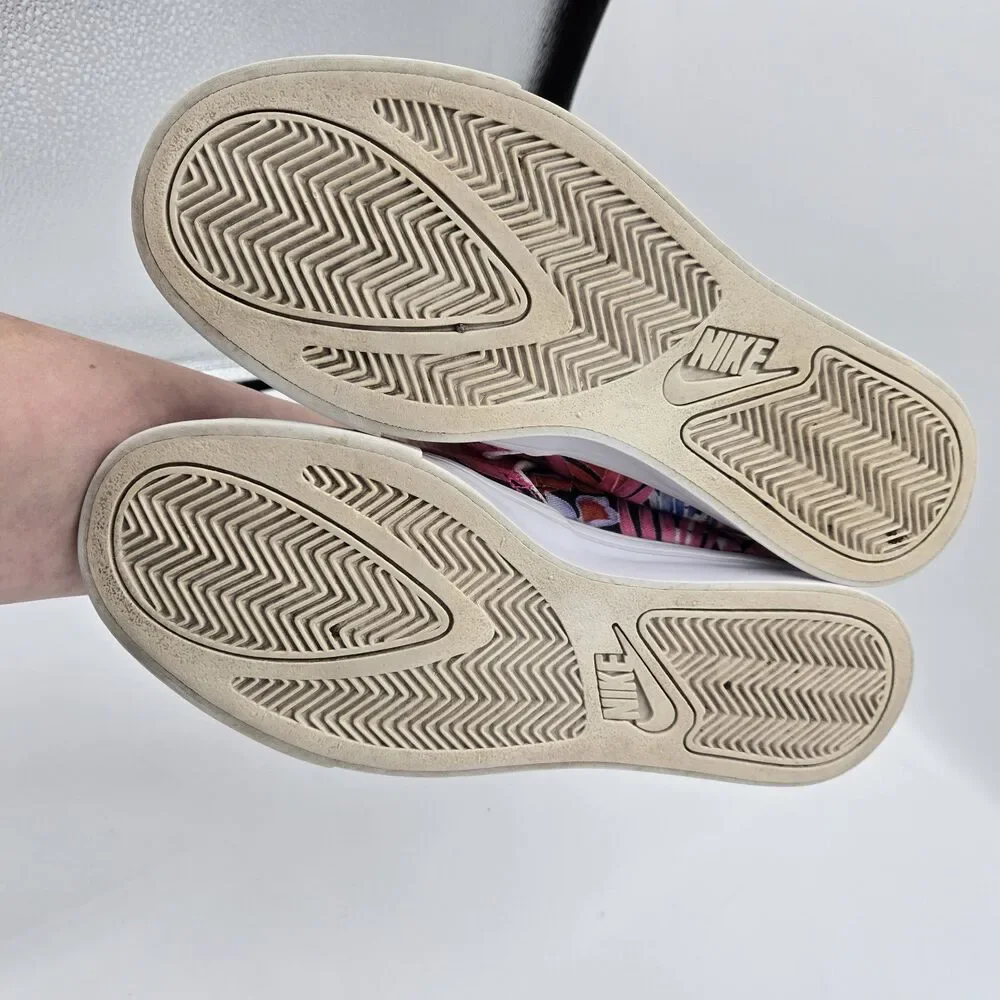 Nike Womens Size 8 Court Royale AC Slip-On 'Laser Fuchsia' CD7003-600